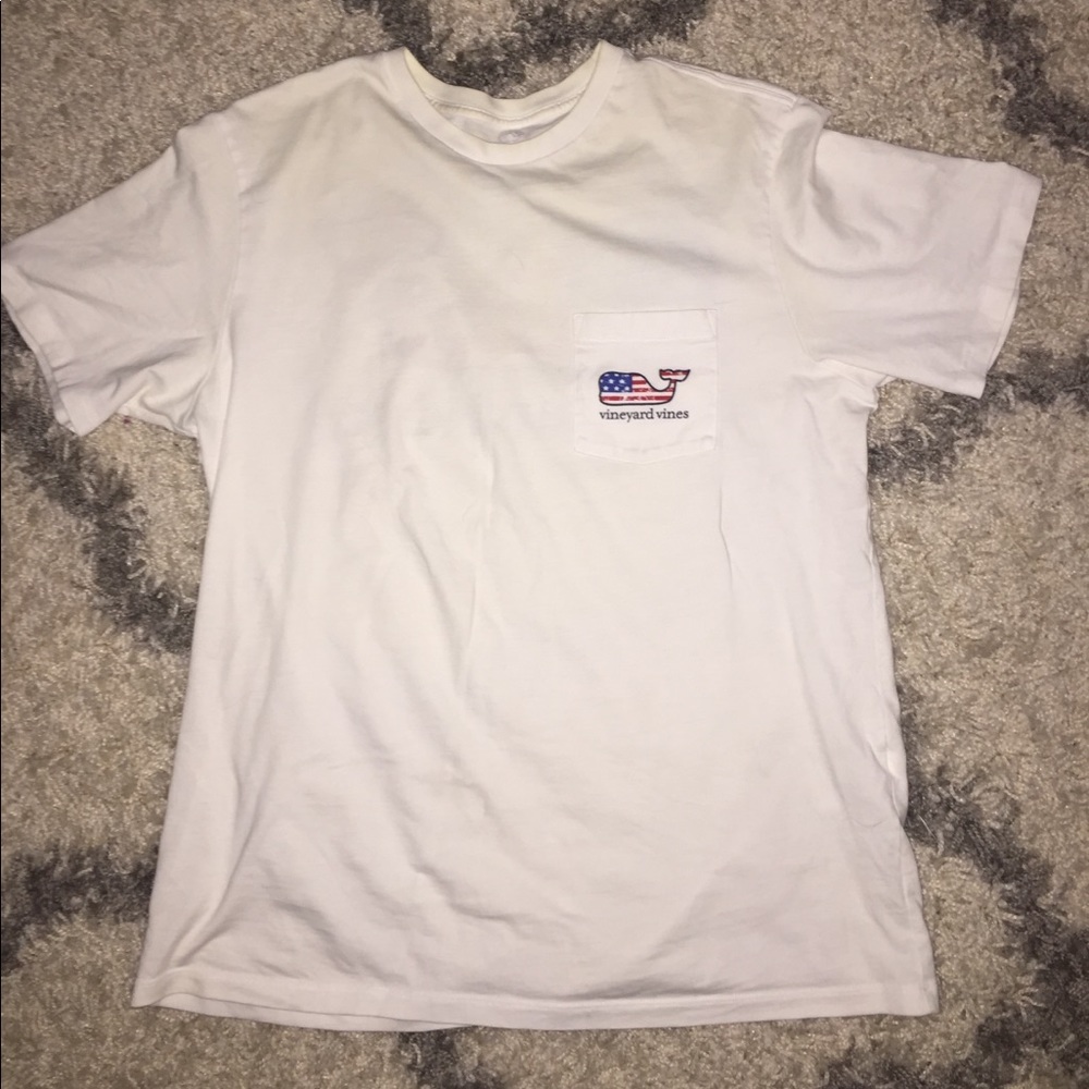 Men’s Vineyard Vines T-shirt